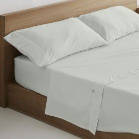 Juego de sábanas percal 200 hilos hueso escena de cama