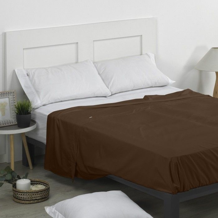 Sábana encimera percal chocolate escena de cama