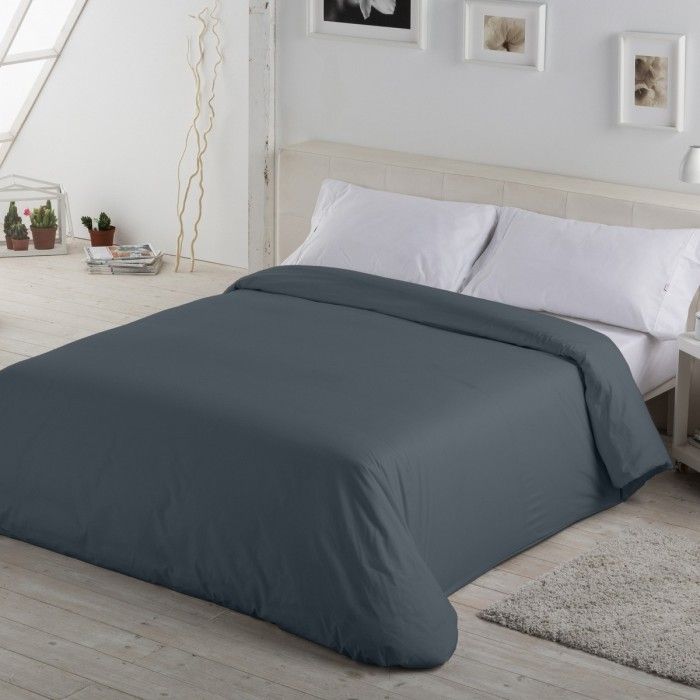 Funda nórdica lisa 50-50 gris escena de cama