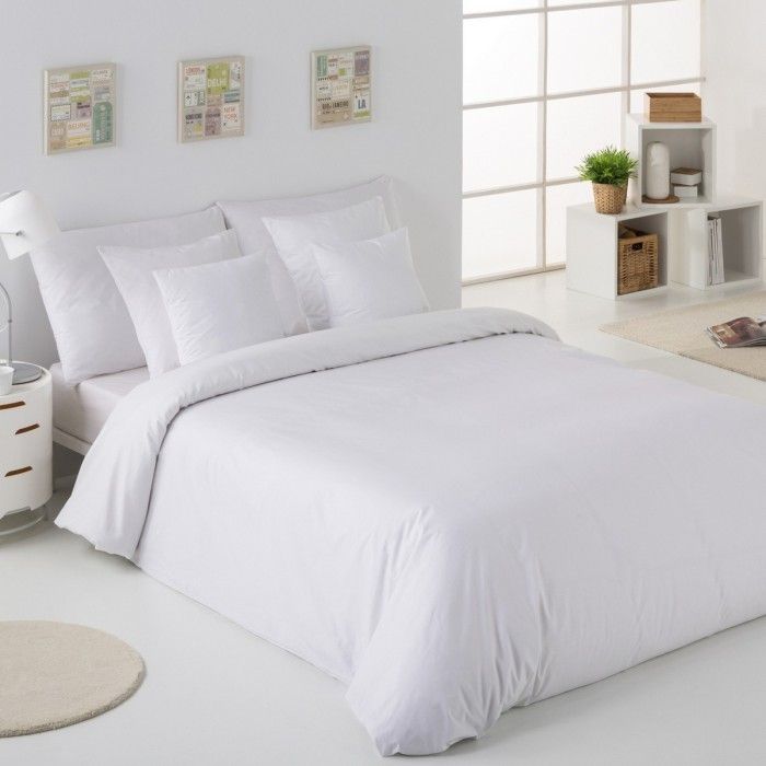 Funda nórdica lisa algodón blanco escena de cama