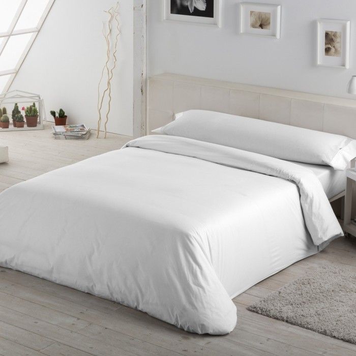 Funda nórdica lisa percal blanco escena de cama