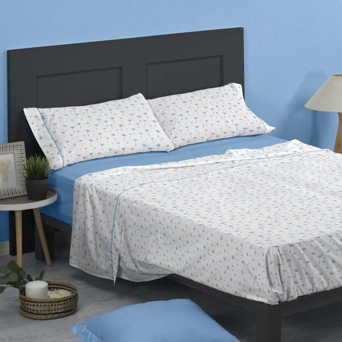 Juego de sábanas León azul escena de cama