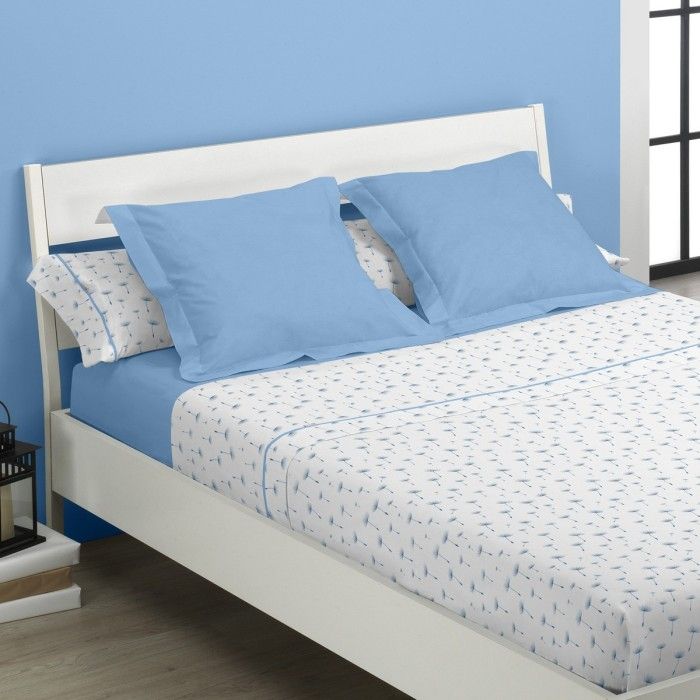 Juego de sábanas León azul escena de cama