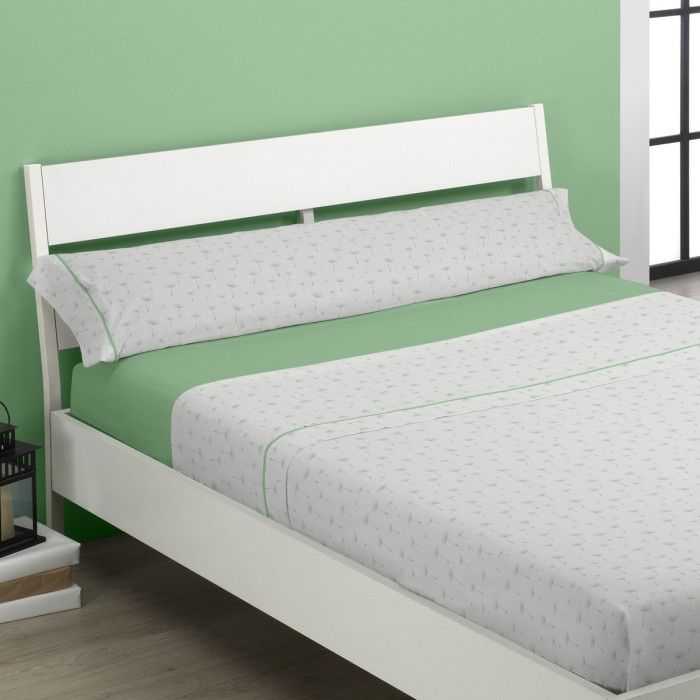 Juego de sábanas León verde escena de cama