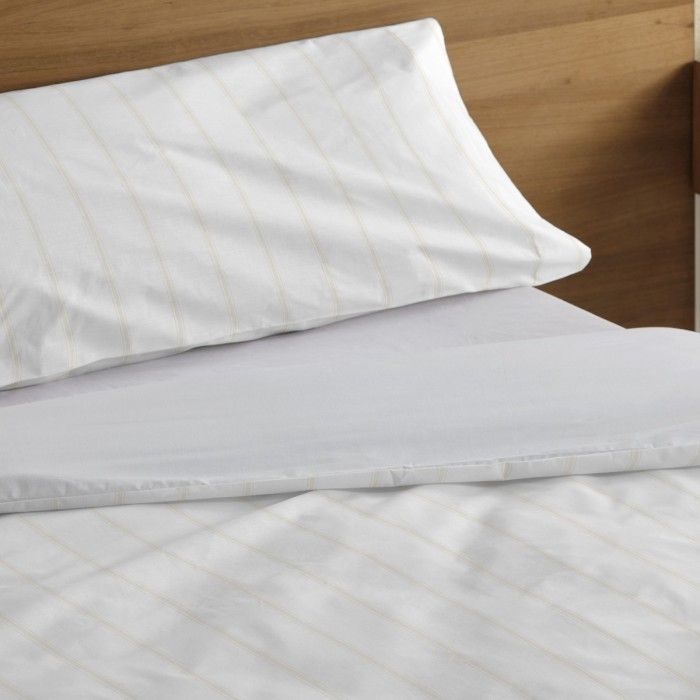 Dúo funda nórdica + almohada Rita piedra detalle