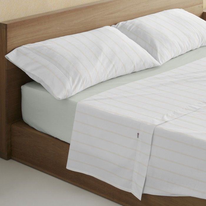 Juego sábanas Rita 200 hilos piedra escena de cama