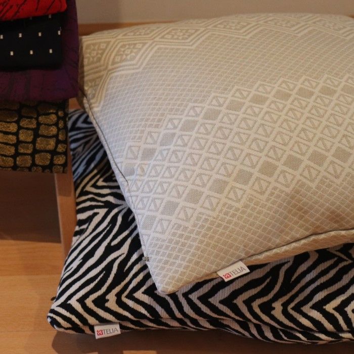 Funda cojín Cebra detalle