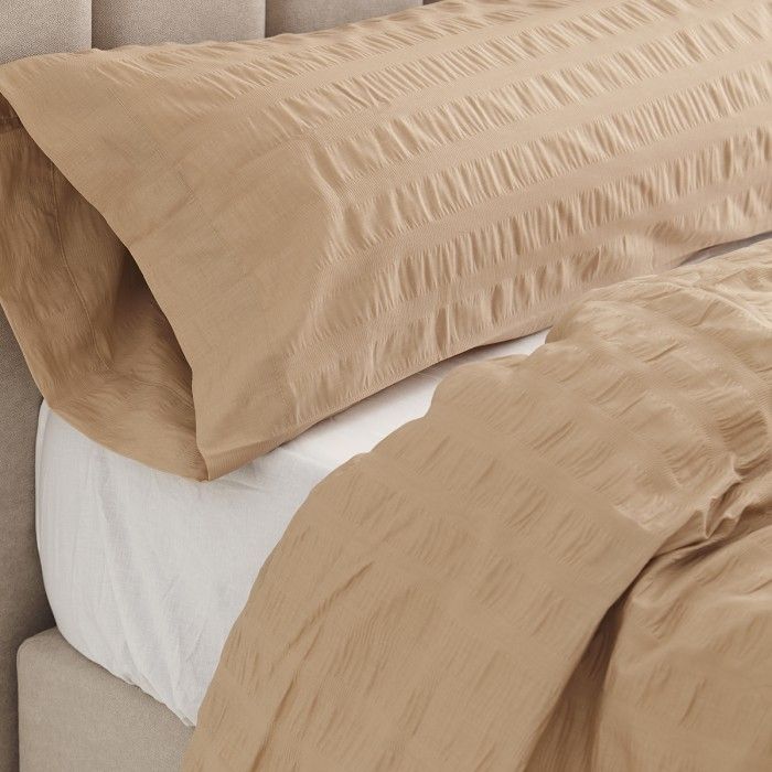 Dúo funda nórdica + almohada aman arena detalle