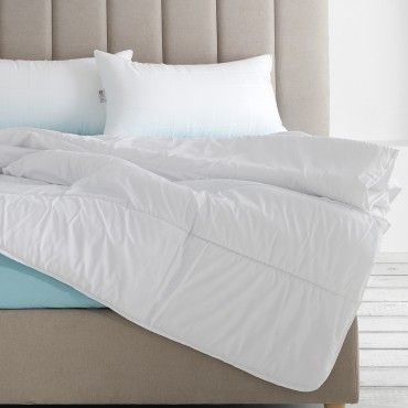 Relleno nórdico 4 estaciones 125+250 gr/m2  blanco escena de cama