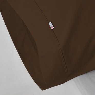 Funda de almohada percal chocolate detalle
