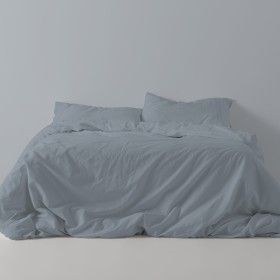 Funda nórdica lisa algodón acero escena de cama