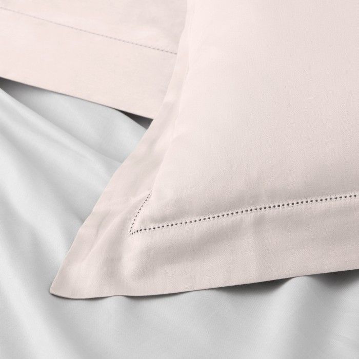 Funda de cojín algodón orgánico con vainica color rosa - Qutun - Detalle