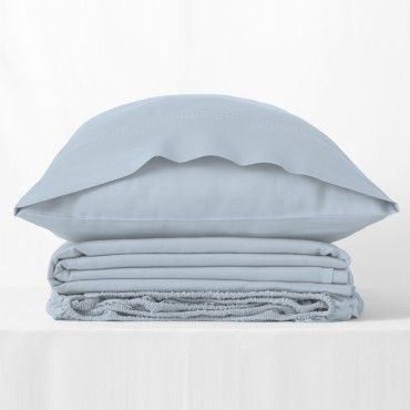 Juego de sábanas de algodón orgánico con doble pespunte color cielo - Qutun - Bodegón