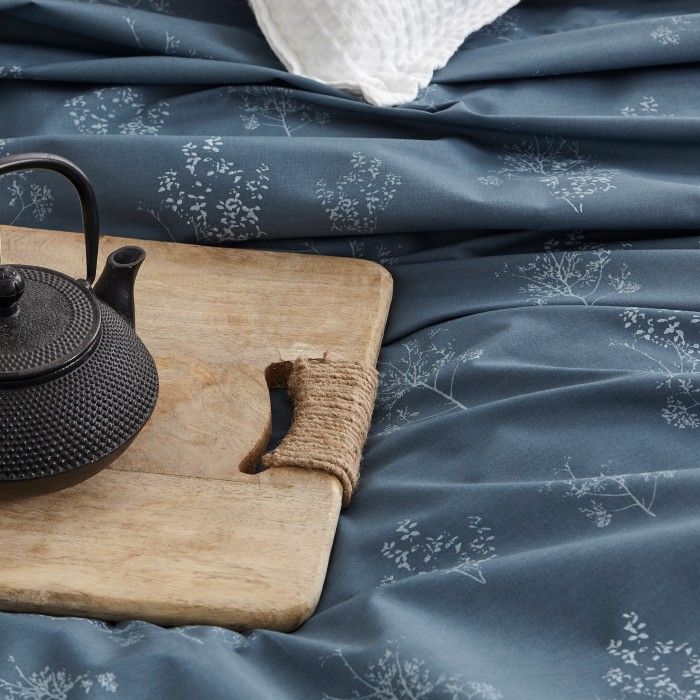 Juego de sábanas Vairy azul detalle del dibujo