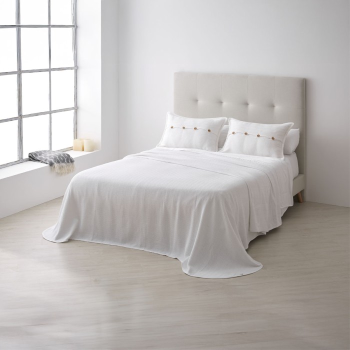 Colcha Tejida Adra [3 colores]