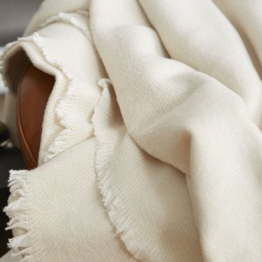 LARES_CREMA_DETALLE_DISEÑO