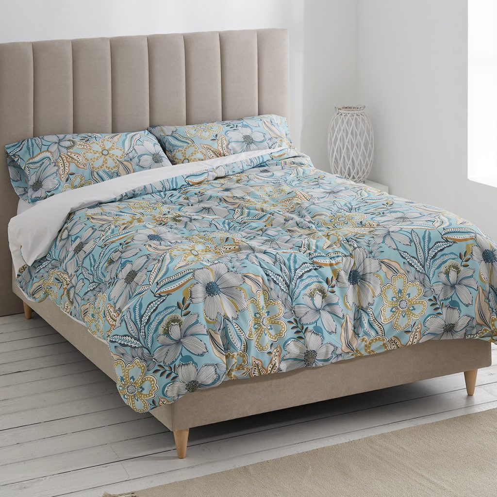 Da un toque de color en tu dormitorio con las Fundas nórdicas estampadas