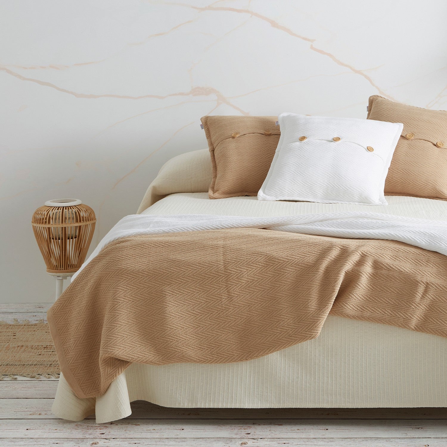 Colcha tejida Bali crema detalle