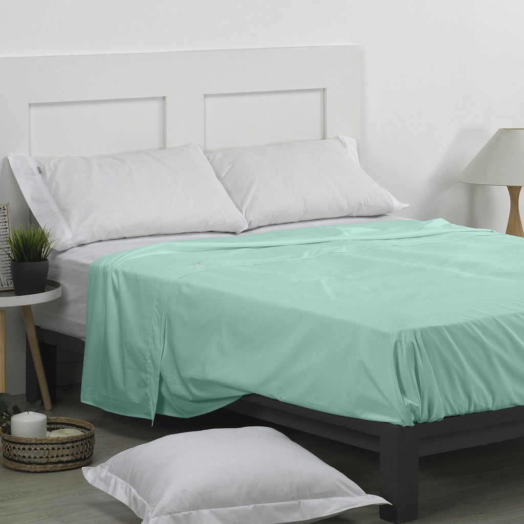 Sábana encimera 50/50 aqua escena de cama