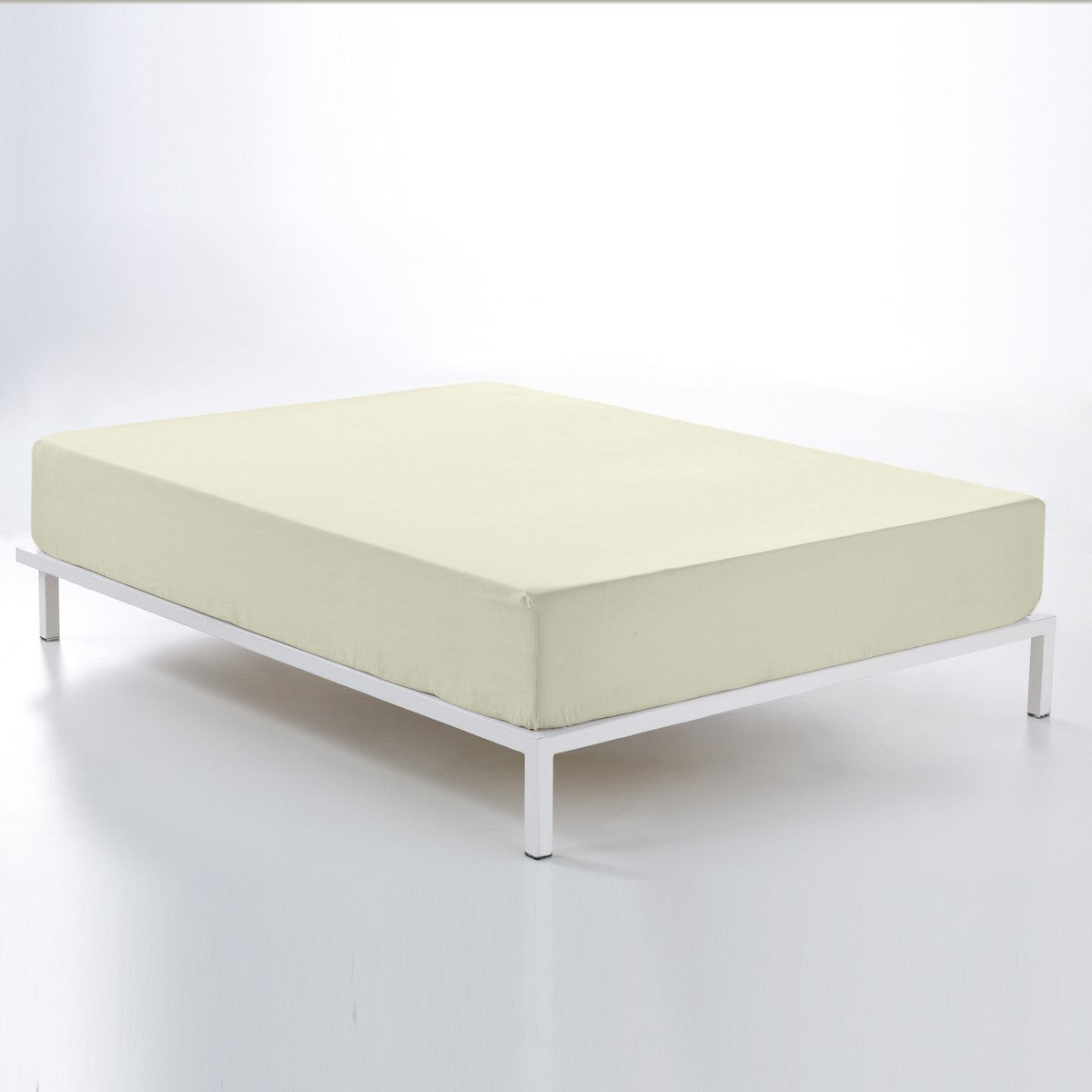 Bajera ajustable percal marfil escena de cama