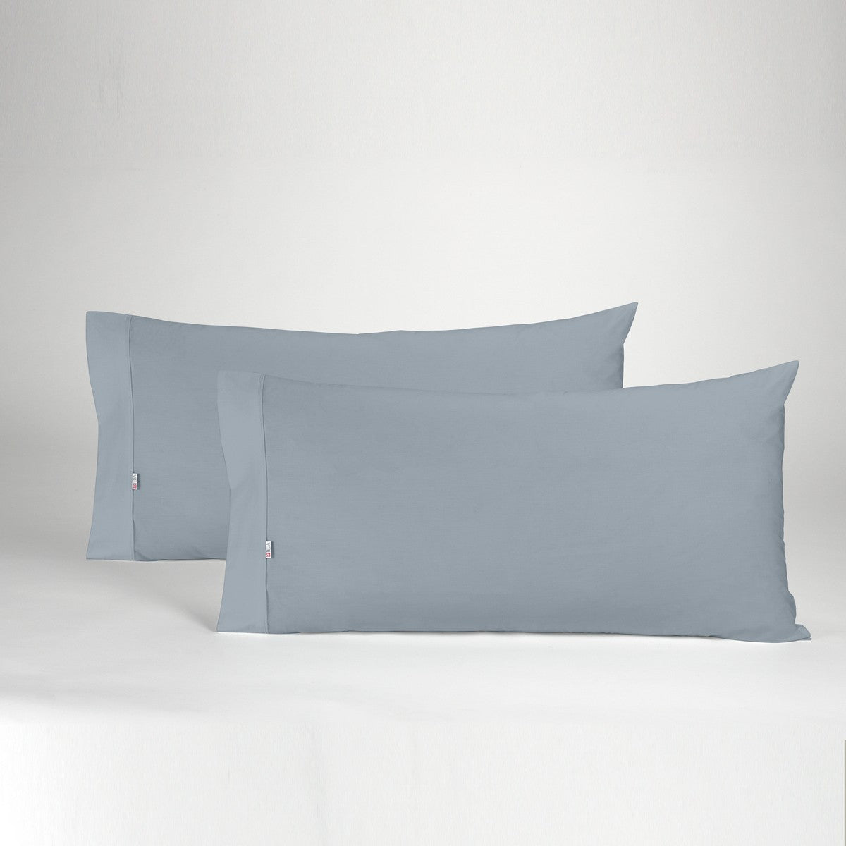 Funda de almohada percal acero dos piezas abertura lateral