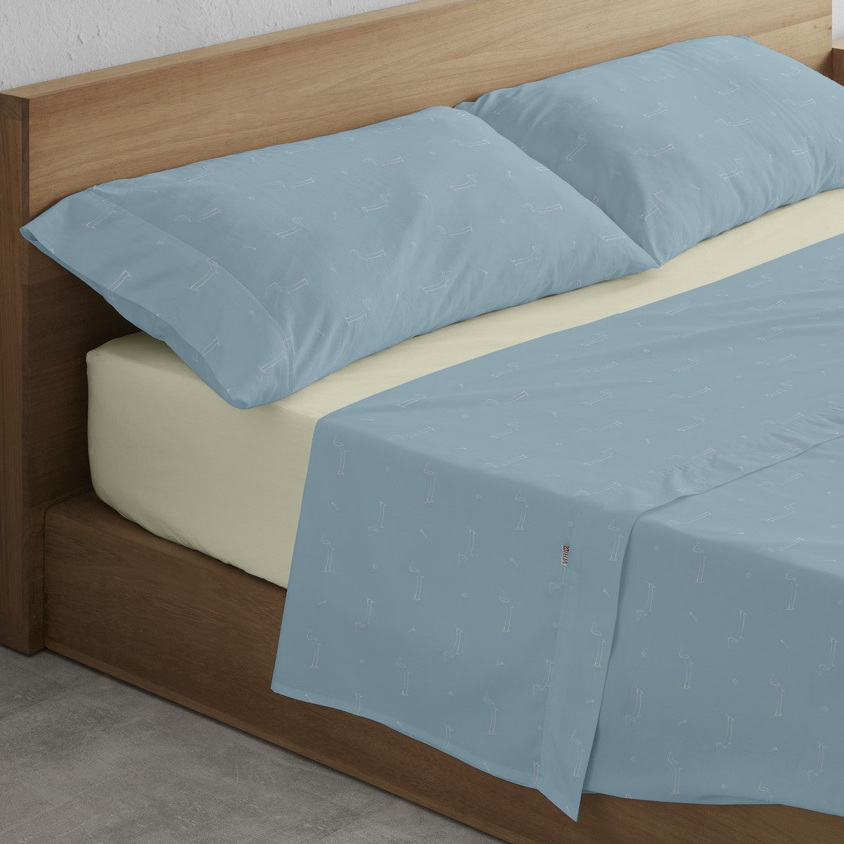 Juego de sábanas Cuca azul escena de cama