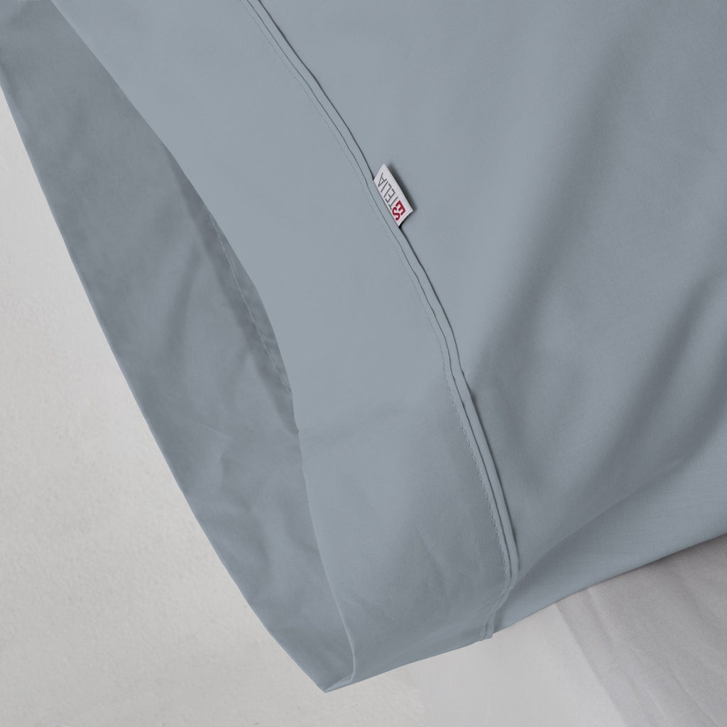 Funda de almohada percal acero detalle