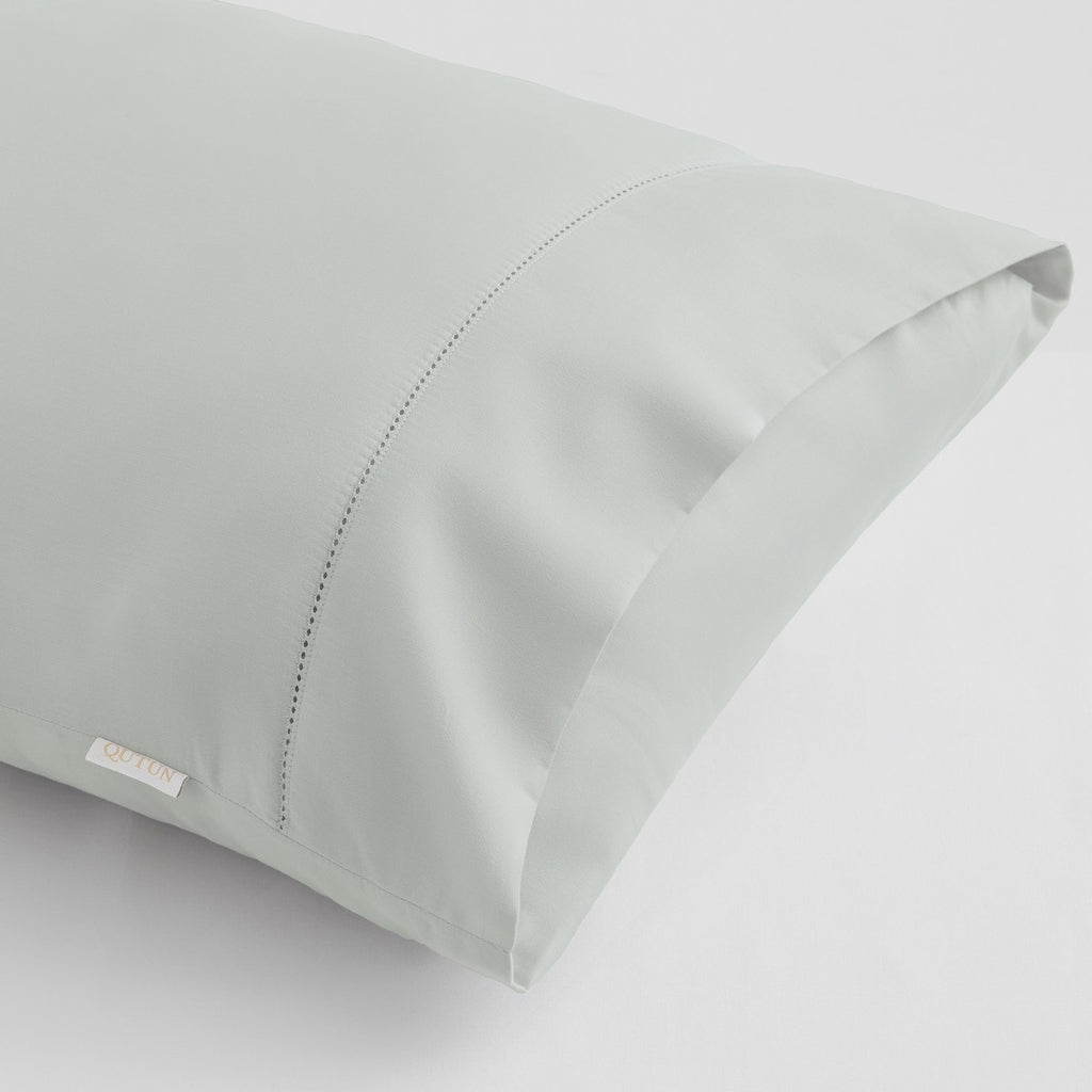 Funda almohada algodón orgánico con vainica color perla - Qutun - Aproximación