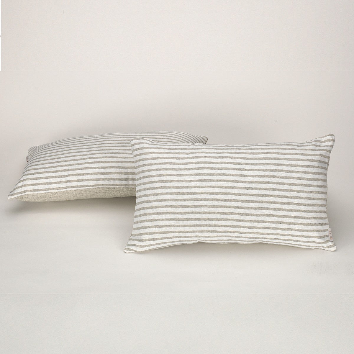 Funda cojín Jaca color perla - Qutun - 30x50 cm