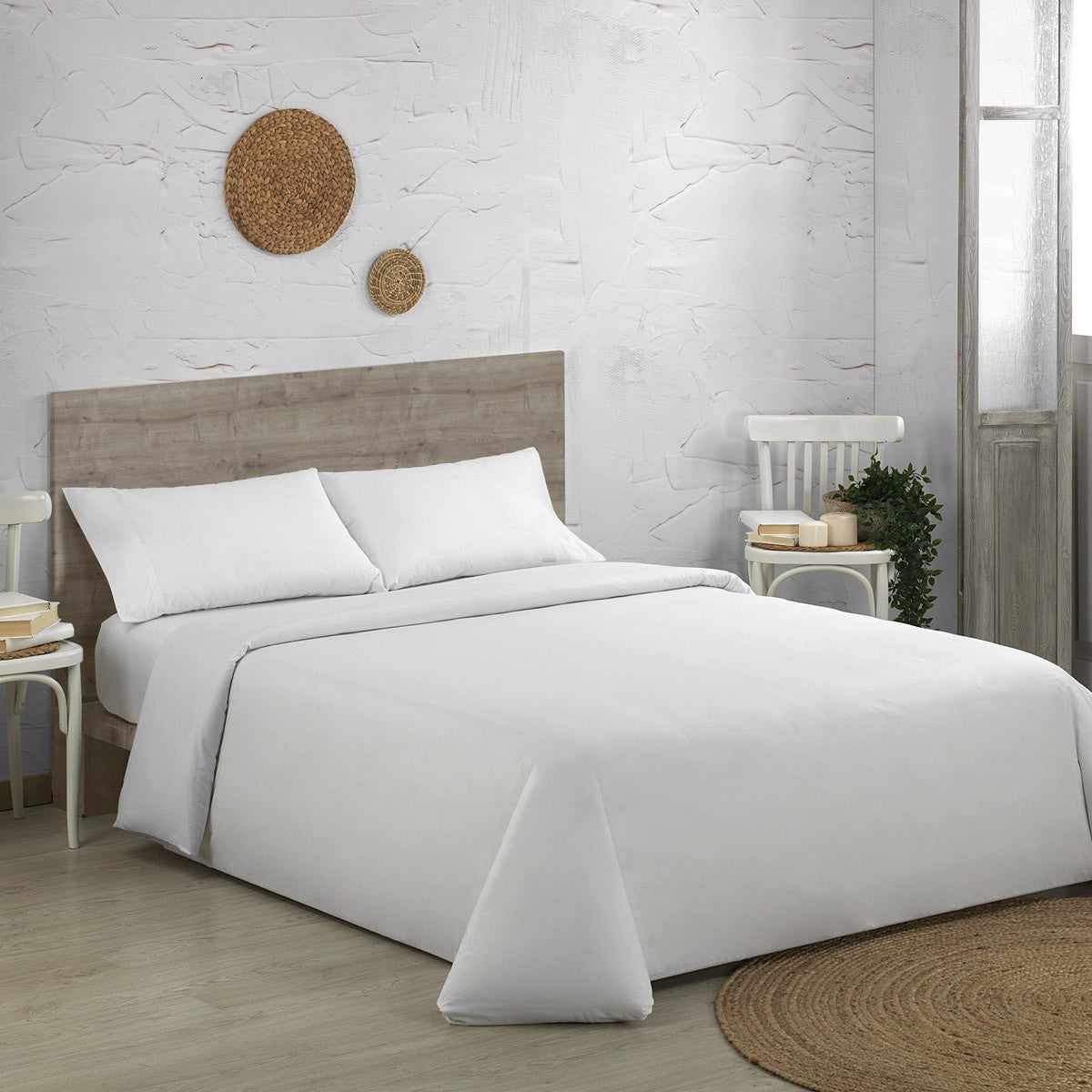 Juego funda nórdica algodón orgánico 200 hilos blanco escena de cama