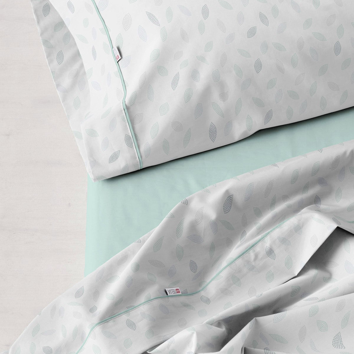Lucy Aqua detalle